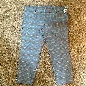 Old Navy Pixie Pants - Size 18 PETITE - NWT